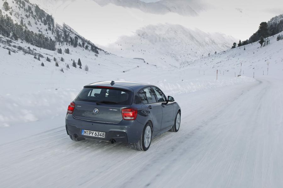  BMW M135i xDrive 5-Door (F20) 2012 года  (фото 26 из 35)